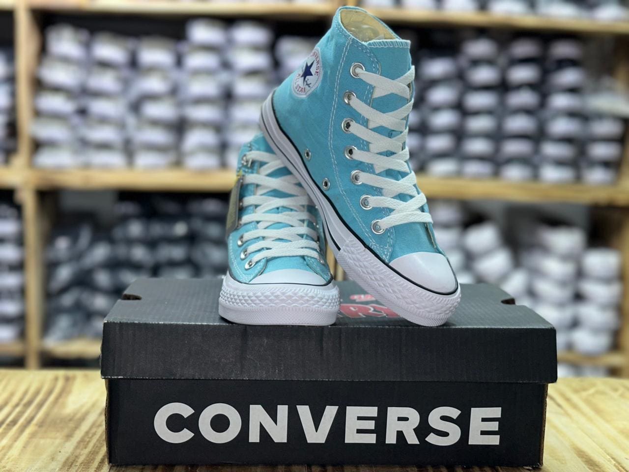 CONVERSE BOTA