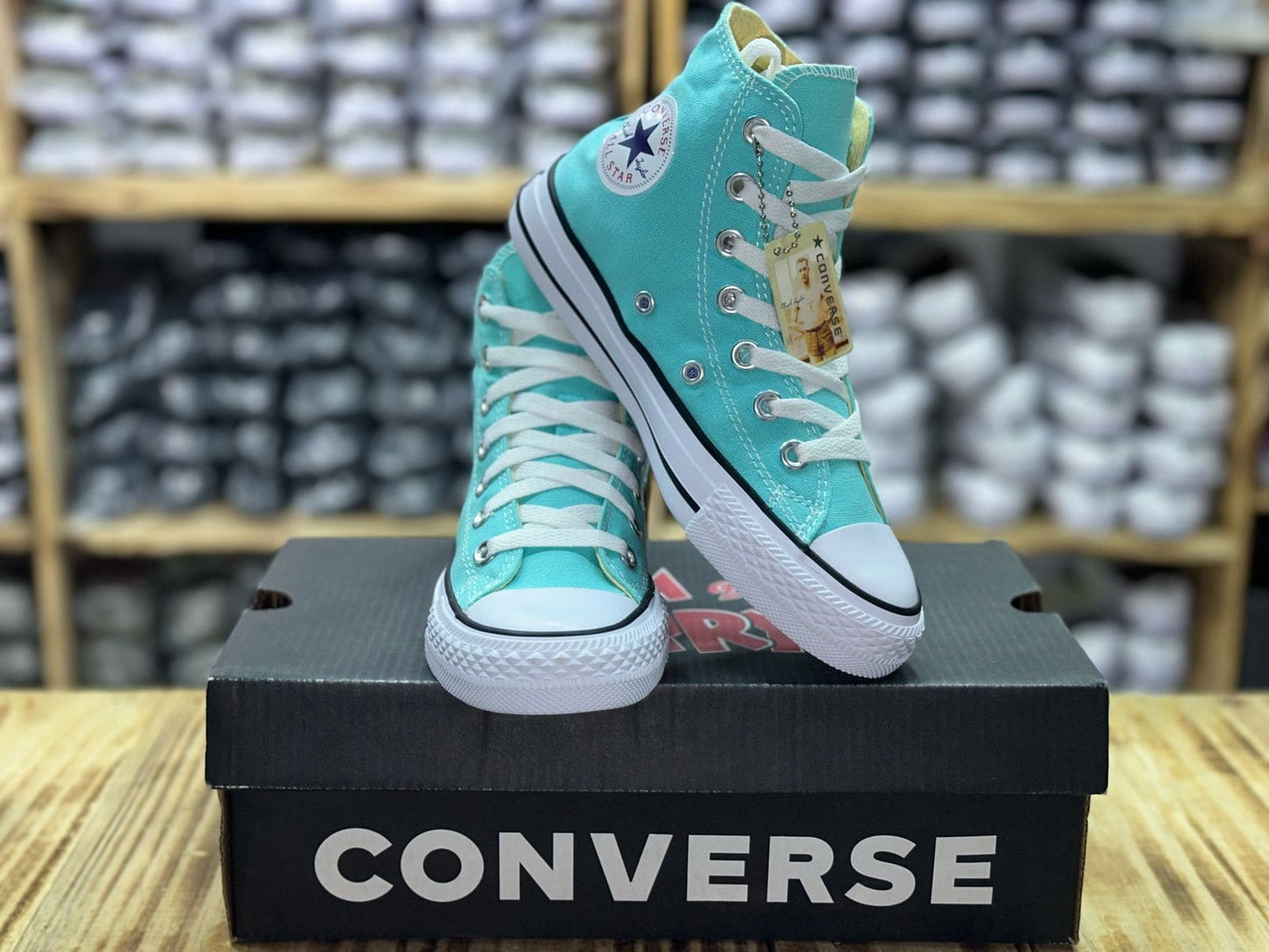 CONVERSE BOTA