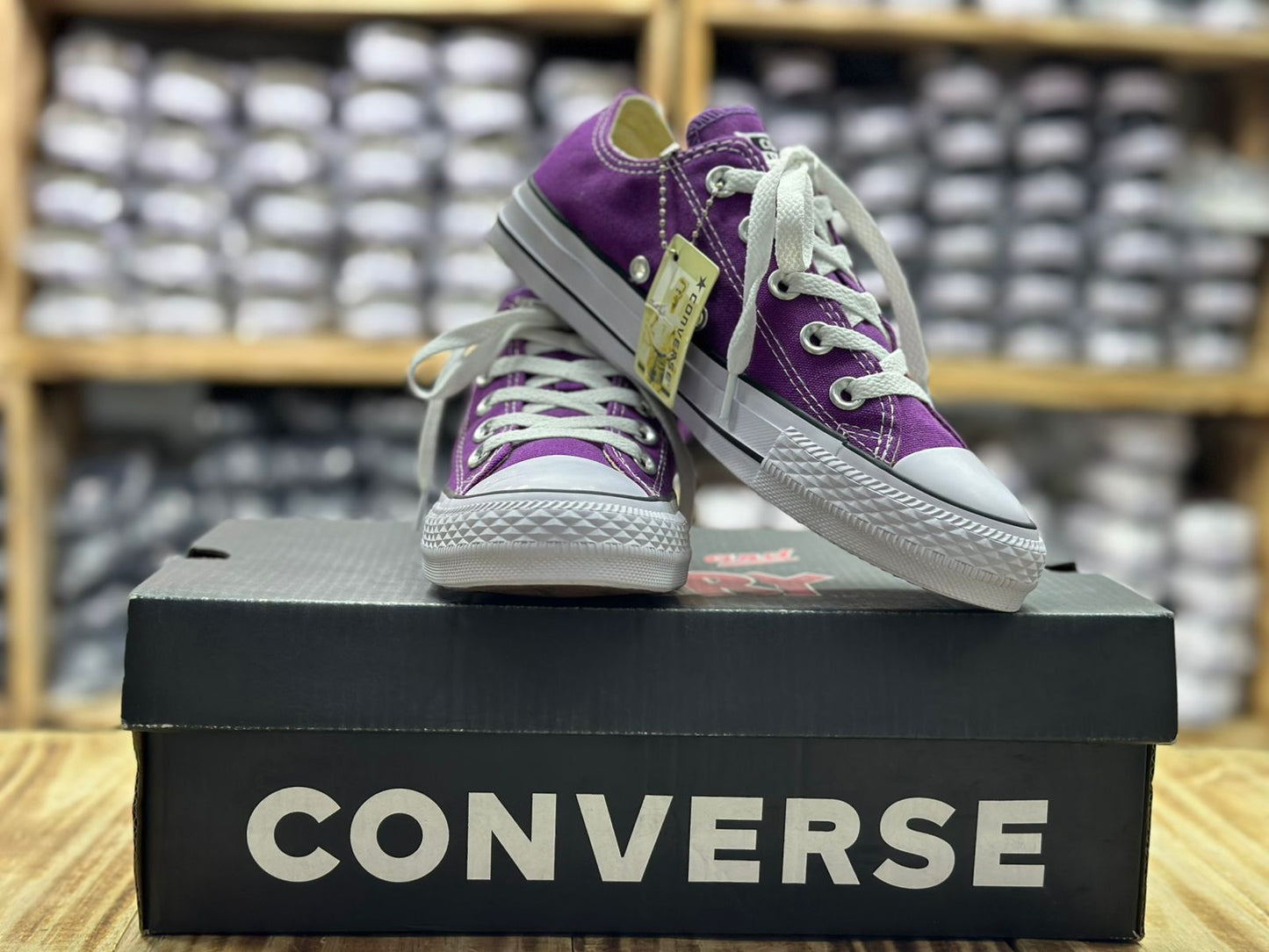 CONVERSE CLASICA.